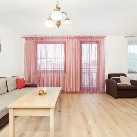 Apartamenty Sikorskiego By Renters Apartment *