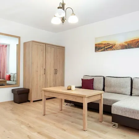 Apartamenty Sikorskiego By Renters Apartment *